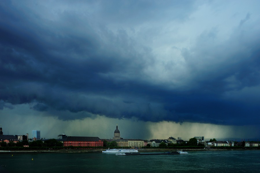 2009_07_06_Gewitter_ueber_Mainz_008.jpg