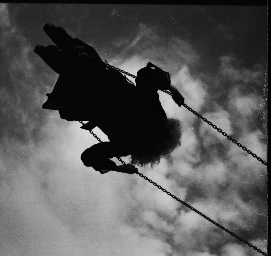 2008_10_FM2_BW400CN_25_Conny_Schaukel_4x4.jpg