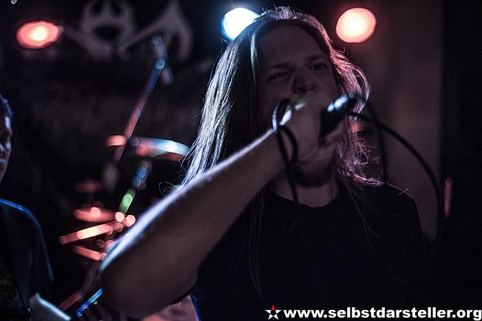 2012_10_07_Exkursion_Incise_Fenfire_Flesh_Divine_D7C_8724_web.jpg